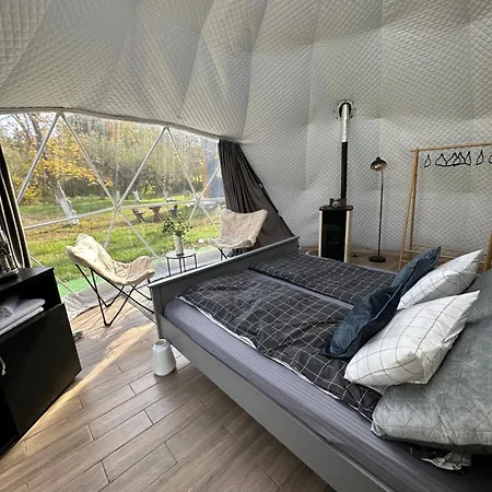 The Frog Glamping Campingplads Horezu